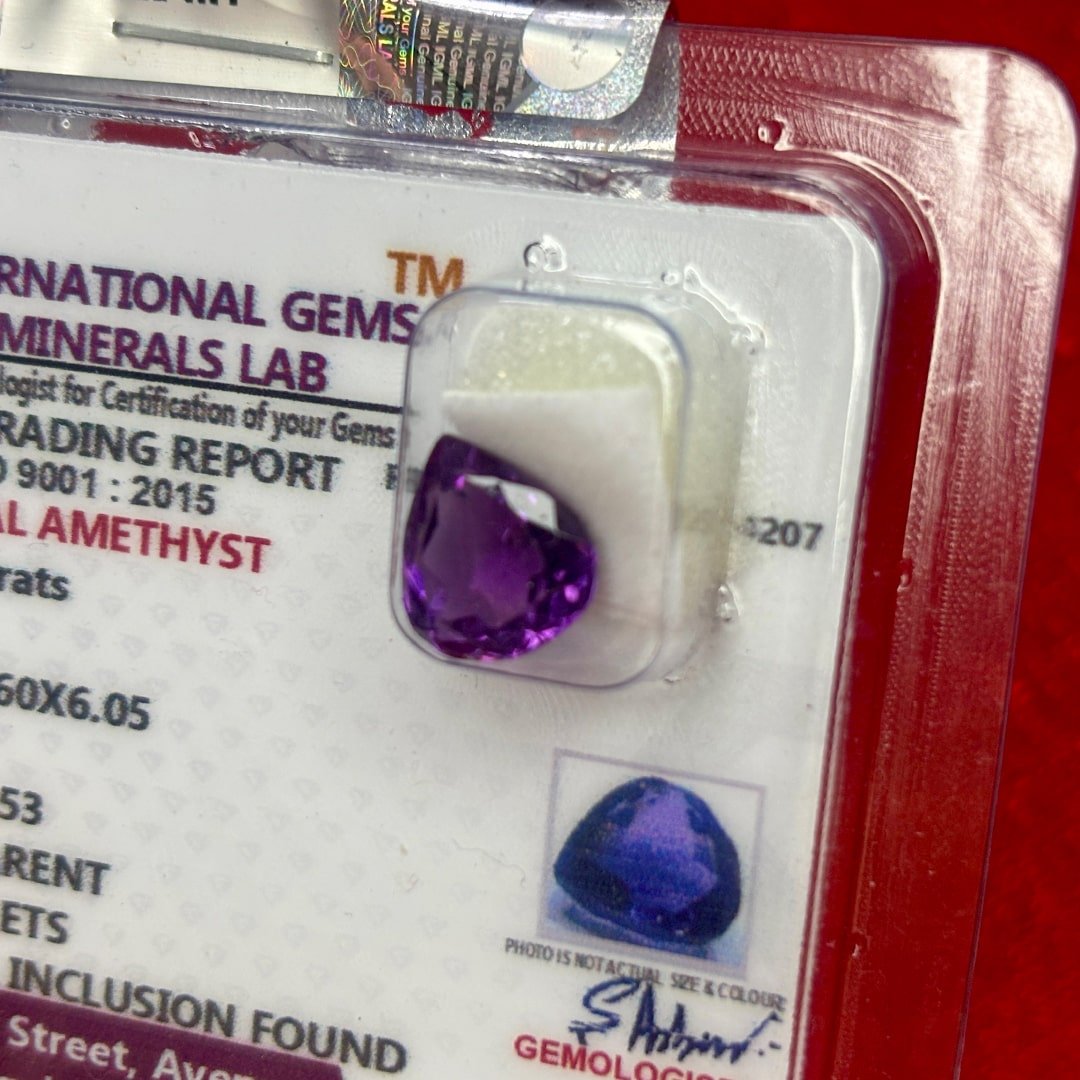 Amethyst – 3.81 Carat - Image 2