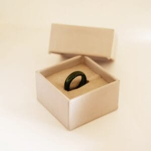 Green Jade Ring for Wealth – Stability, Balance & Clear Decisions