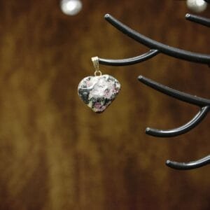 Rhodonite Heart Healing Pendant – Emotional Balance, Forgiveness & Inner Peace